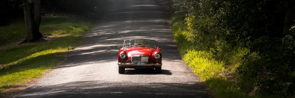 MGA Twin Cam Edition, Red MG A driving