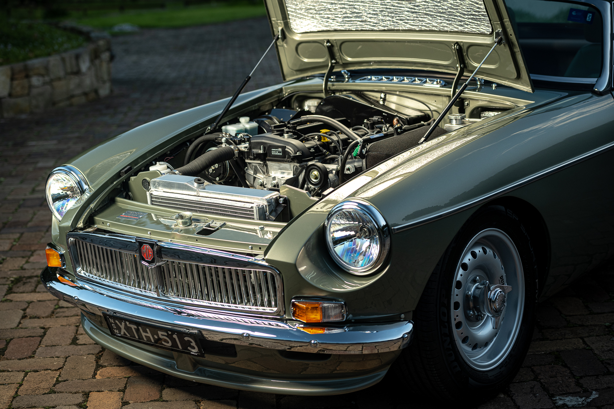 Modern-Classic-MG-GW-small_180