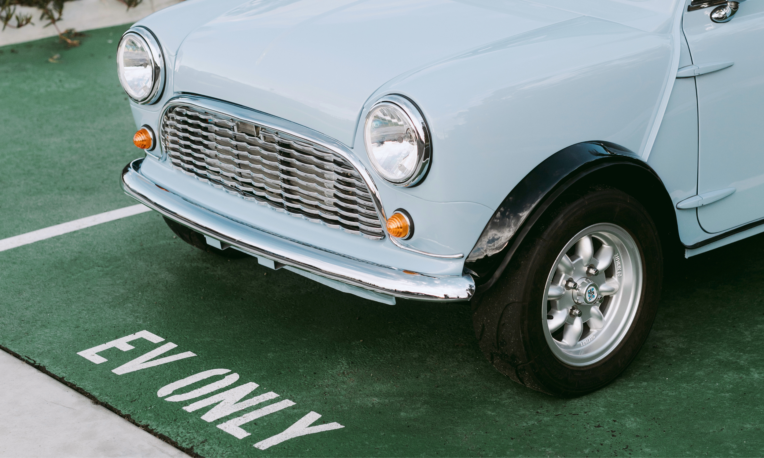Classic Car EV Conversion Mini Web Header (1)