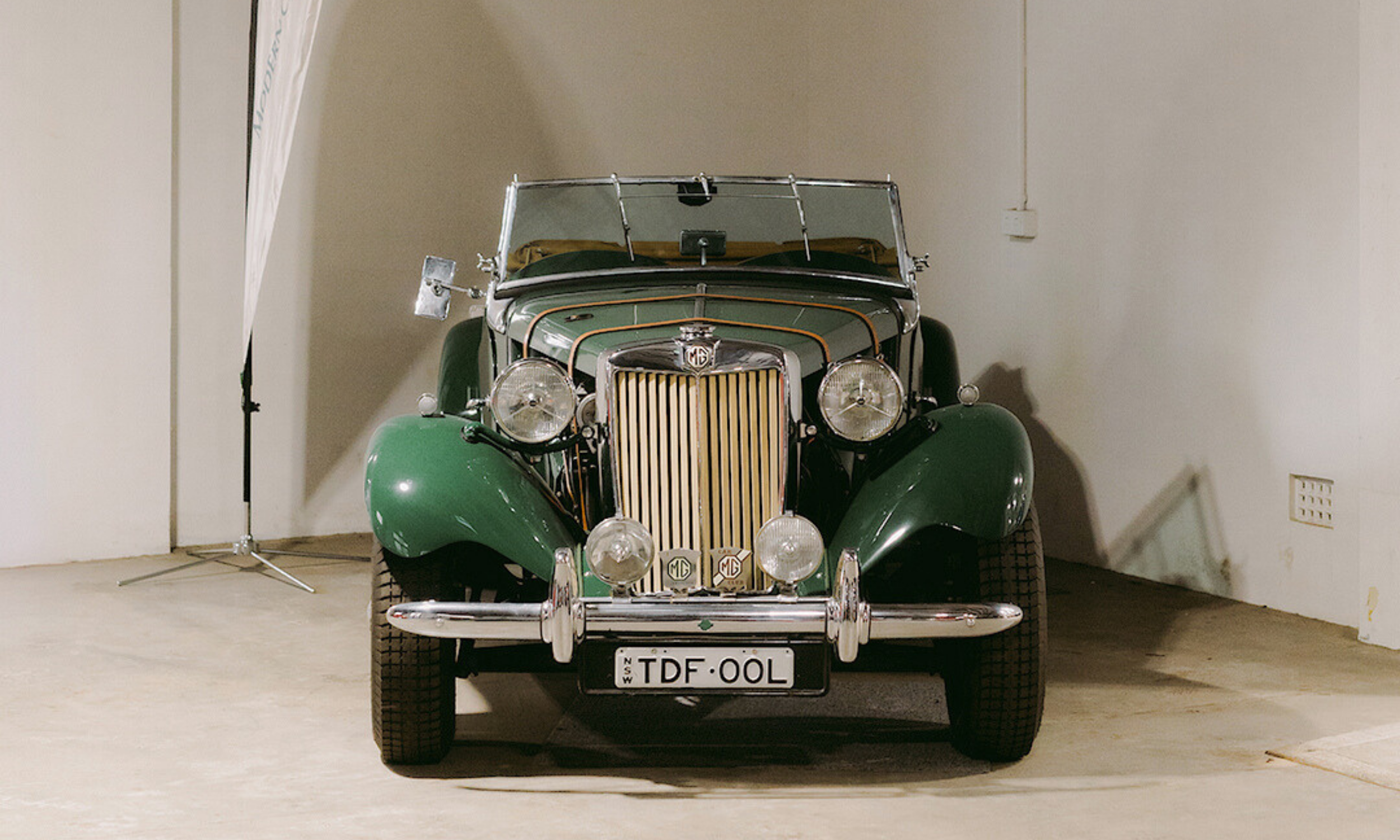 Classic Car Vehicle Sales MG Web Header